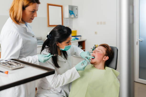 Best Dentist Open on Weekends  in Urbana, IL